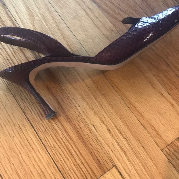 Manolo Blahnik slingback heals - Picture 2 of 3